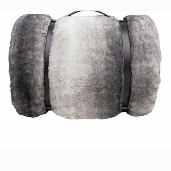 Mon Chateau Faux Fur Queen Blanket GRAY, NWT - Picture 2 of 7